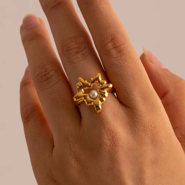 Design Lava Heart Pearl 18K Stainless Steel Gold Plated Hollow Heart Maple Leaf Open Ring for Women