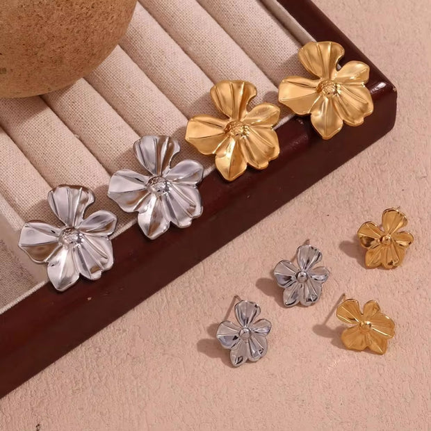 2024 New Arrivals Engraved Flower Earrings Gold Plated Gift for Girls Stainless Steel Stud Earrings