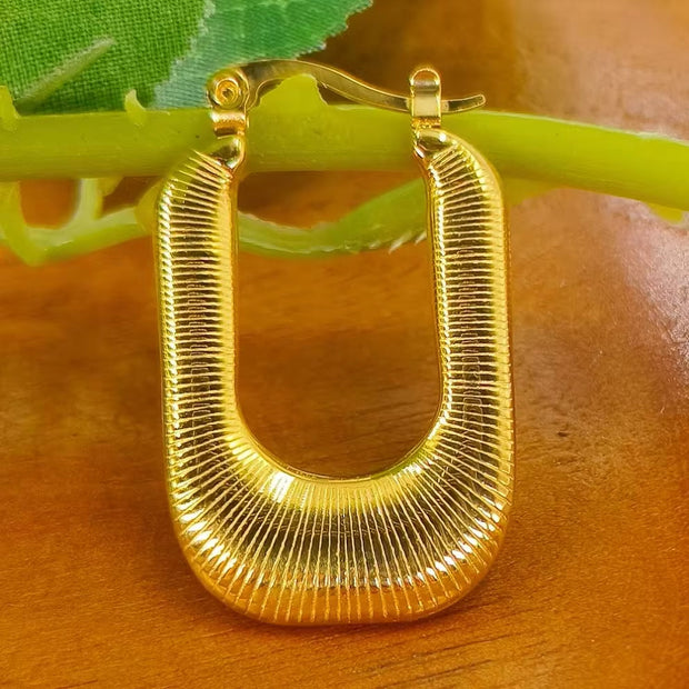 Square Chunky Hoop Earrings Letter Huggies 18K Gold Plated Earrings Delicate Minimalist Stainless Steel Jewelry 2024