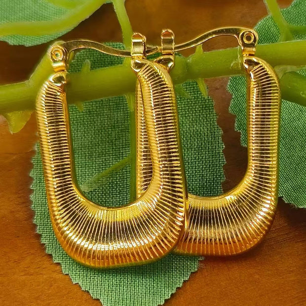 Square Chunky Hoop Earrings Letter Huggies 18K Gold Plated Earrings Delicate Minimalist Stainless Steel Jewelry 2024