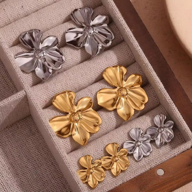 2024 New Arrivals Engraved Flower Earrings Gold Plated Gift for Girls Stainless Steel Stud Earrings