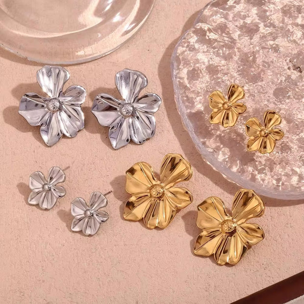 2024 New Arrivals Engraved Flower Earrings Gold Plated Gift for Girls Stainless Steel Stud Earrings