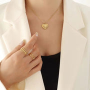18K Gold Plated Stainless Steel Hip Hop Accessories Radial Texture Heart Pendant Necklace for Women