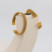 Customized Trendy Stainless Steel Inlaid Open Bracelet Gold Cuff Bangle 18K Gold PVD Plated Stainless Steel Bracelet