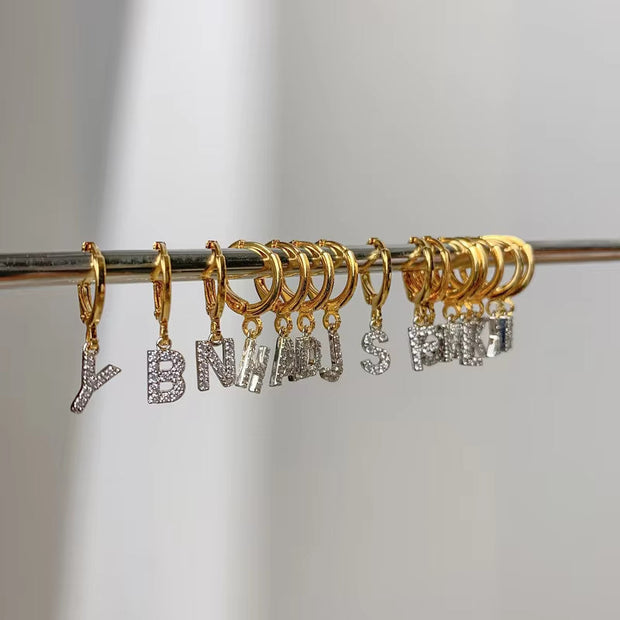 26 English Letters Diamond Earring Personalized Initial Earrings for Girls Brass Plated 18K Real Gold round Ear Clip Jewelry