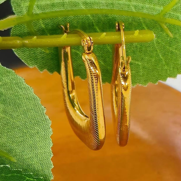 Square Chunky Hoop Earrings Letter Huggies 18K Gold Plated Earrings Delicate Minimalist Stainless Steel Jewelry 2024