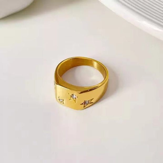 Stylish High Polished Stainless Steel Pentagram Cz Geometric Ring 18K Gold Plating No Fade Titanium Steel Smooth Square Ring