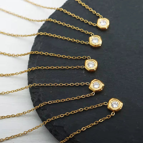 18K Gold Plated Stainless Steel Women Fashion Dainty Elegant Jewelry Geometric Meteorite Shape Cz Pendant Necklace