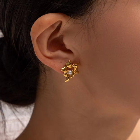 Design Lava Heart Pearl Stud Earring Ring 18K Stainless Steel Gold Plated Love Designed Drop Earring for Women