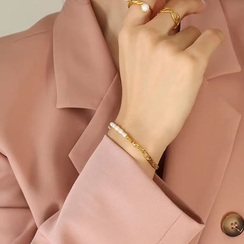Stainless Steel Beaded Elegant Splicing 18K Gold Plated Pearl Figaro Chain Bracelet